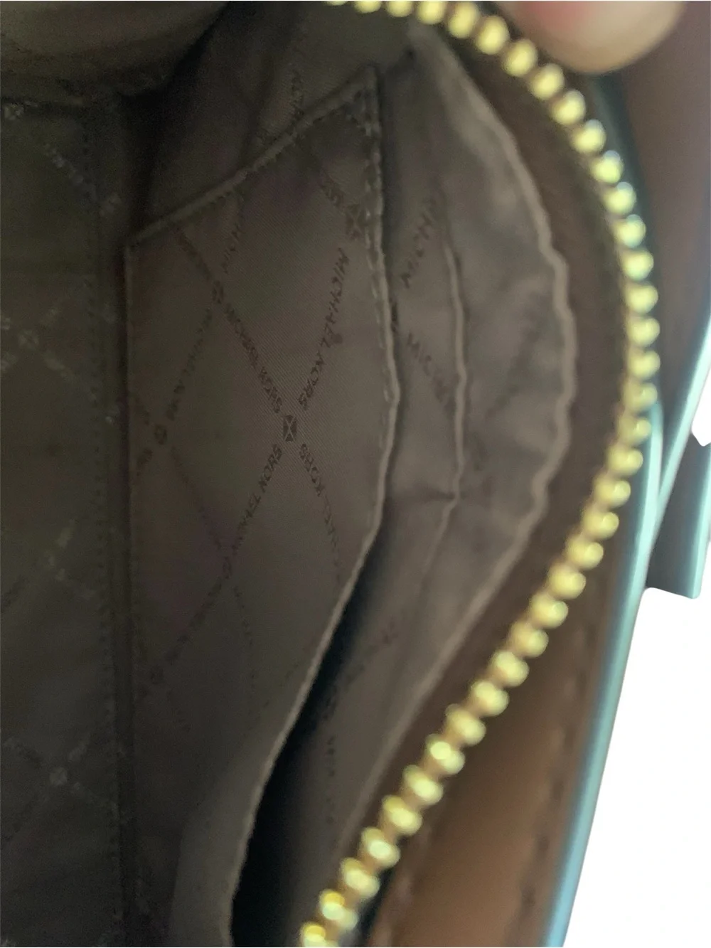 Michael Kors Jet Set Logo Cossbody Satchel in and card holder Vanilla/Acorn